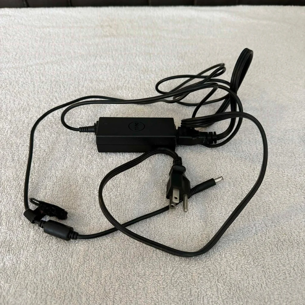 Dell Black AC/DC Adapter Computer Cable Adapter